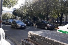 "Yo te avisé": el gobierno municipal de La Plata abandonó la cuarentena y sigue sin reaccionar