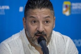 Merlo: detienen a funcionarios de confianza del intendente sospechados de usurpar y vender terrenos
