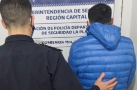 La Plata: le revocaron la prisión domiciliaria a un peligroso delincuente tras allanar su casa
