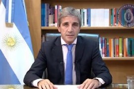 El ministro Caputo anunció el fuerte recorte prometido en campaña por Milei