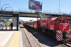 El Gobierno nacional firmó tres memorandos con China para modernizar tres líneas ferroviarias