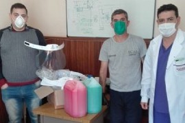Berisso: el presidente del Club Villa San Carlos realizó una donación al Hospital "Mario Larrain"