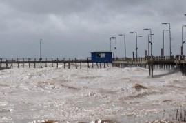 Siempre lo mismo: ante una mínima crecida del Río de la Plata, crecen el miedo y la incertidumbre