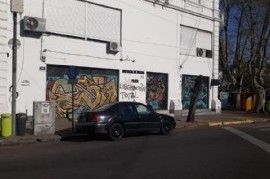 La Plata: vandalizaron durante horas un edificio municipal, señal de que las cámaras están de adorno