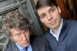 Candidatos de La Libertad Avanza de La Plata escucharon atentamente la situación de empresarios
