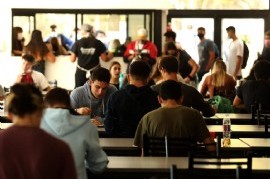 Comienza a funcionar el Comedor Universitario