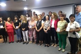 Jornada de reconocimiento a emprendedoras