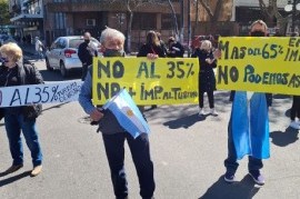 Empresarios de La Plata acompañan el reclamo de "subsistencia" de las agencias de turismo
