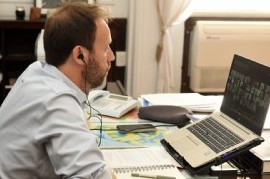 El Gobierno bonaerense les ofreció una suba del 40 % a estatales, quienes quedaron en responder
