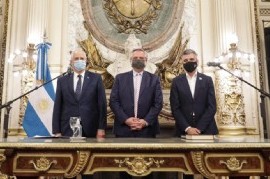 El presidente les tomó juramento a los nuevos ministros Jorge Taiana y Juan Zabaleta