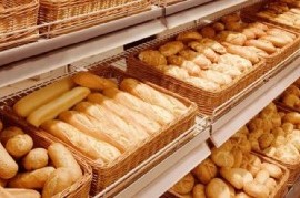 La devaluación hizo que la harina suba hasta 15 % esta semana: inminente aumento del precio del pan