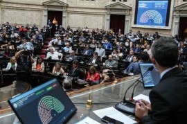 El Gobierno fracasó en Diputados y mandó la Ley Ómnibus de nuevo a comisión: Milei, ofuscado