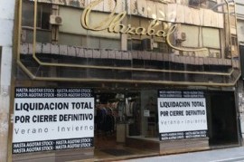 CABA: desolador aspecto brindan los comercios cerrados y los que están por cerrar