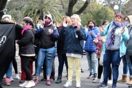 "A Berni no le da el cuero para enfrentar a las mujeres", dijo la esposa del "Pata" Medina