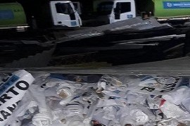 Preocupación en La Plata por el secuestro de carteles de propaganda política de opositores
