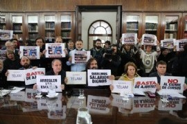 VIDEO: Principio de acuerdo con docentes en la reunión paritaria llevada a cabo en sede ministerial