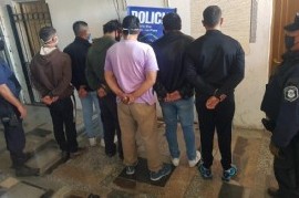 La Plata: detuvieron a siete hombres por un intento de usurpación y peleas en Etcheverry