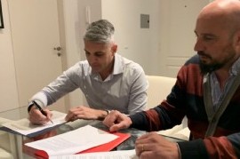 La Cámara de Cerveceros platenses y Perlecoop acordaron trabajar en la reutilización del "bagazo"