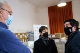 El Gobierno bonaerense les entregó a 42 municipios 170 nuevos respiradores