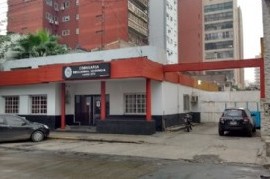 Lanús: dolido por la muerte de su madre, un policía bonaerense se suicidó frente a una Comisaría