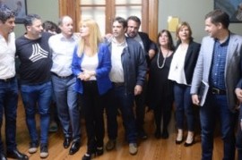 Intendentes del PJ bonaerense: "El Presupuesto de Vidal atenta contra la calidad institucional"