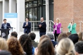 En Baradero, el gobernador Kicillof inauguró la primera de las 53 Casas de la Provincia proyectadas