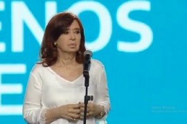 Cristina, contundente: "Quienes tienen miedo de tomar decisiones que vayan a buscar otro laburo"