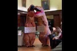 Los "dinosaurios Rosenkrantz y Luciani" sorprendieron a docentes de la Facultad de Derecho de la UBA