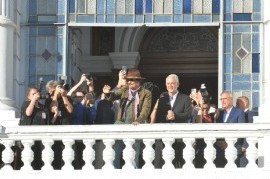 Furor en la ciudad de La Plata por la presencia del actor Johnny Depp