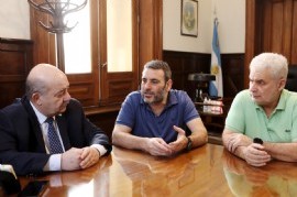 Los Nodocentes de la UNLP cobrarán un bono excepcional de 150 mil pesos