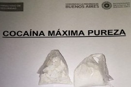 La Plata: detuvieron en San Carlos a un hombre que distribuía cocaína en un auto