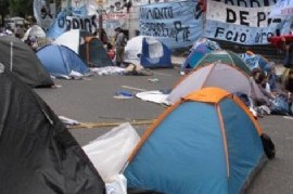 La "Unidad Piquetera" volverá a cortar la Avenida 9 de Julio, frente a la sede de Desarrollo Social