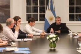 Sin margen para flexibilizar: la síntesis de la reunión Fernández, Kicillof y Rodríguez Larreta