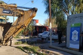 Derribaron un búnker de drogas en el barrio "El Palihue" de La Plata