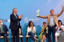 Premian al documentalista cuyo trabajo permitió encontrar los restos Azucena Villaflor