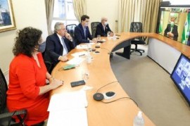 Coronavirus: el Presidente ya está reunido con 11 gobernadores y el Jefe de Gobierno porteño
