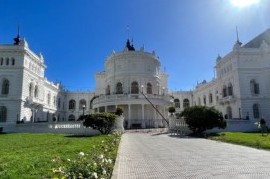 El intendente de La Plata presentó una denuncia penal tras detectar irregularidades administrativas