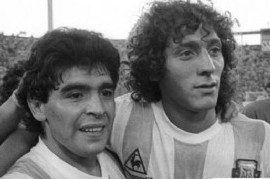 #HastaSiempreDiego: "Duele el alma", dijo Pedro Troglio