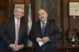 Por el relanzamiento de la JUP, el presidente Fernández visitó la sede del Rectorado de la UNLP