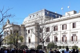 La crisis edilicia de las escuelas copó el debate en la Legislatura bonaerense