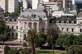 El Gobierno bonaerense ordenó censar los bienes inmuebles del Estado provincial