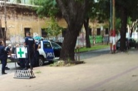 Conmoción en La Plata: asesinaron a un hombre tras resistirse al robo de su moto