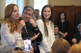 Tolosa Paz renunció a su banca para asumir como ministra y reiteró su compromiso con bonaerenses