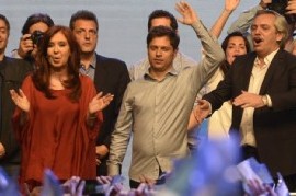 Asume Kicillof como gobernador bonaerense con la presencia de Alberto Fernández y Cristina Kirchner