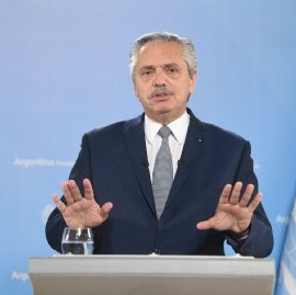 Alberto Fernández dijo que el FMI sometió al país a un "endeudamiento tóxico e irresponsable"