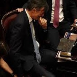 Con un emotivo discurso Esteban Bullrich renunció al Senado