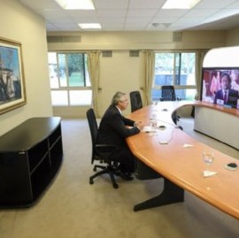 El presidente Alberto Fernández restringirá sus contactos interpersonales por orden de su médico