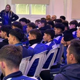 Los juveniles de Gimnasia y Esgrima La Plata se capacitaron en adicciones y ludopatía