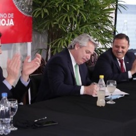 Alerta en el equipo presidencial por el Coronavirus: un ministro estuvo el miércoles con Insaurralde