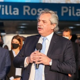 El presidente Alberto Fernández aseguró que "la economía argentina empezó a moverse"